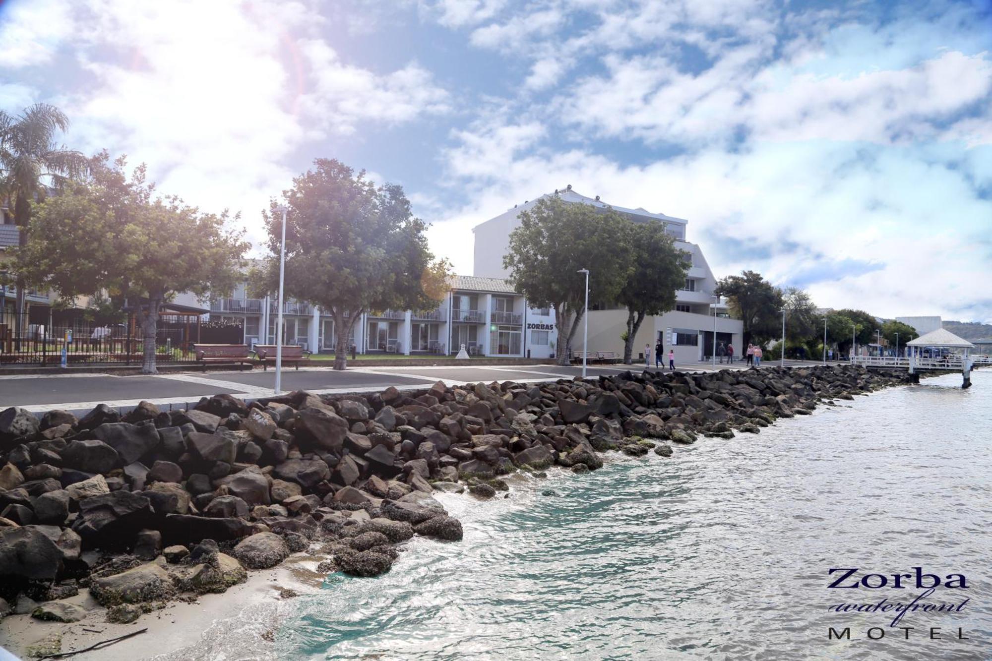 Zorba Waterfront Motel Batemans Bay Esterno foto