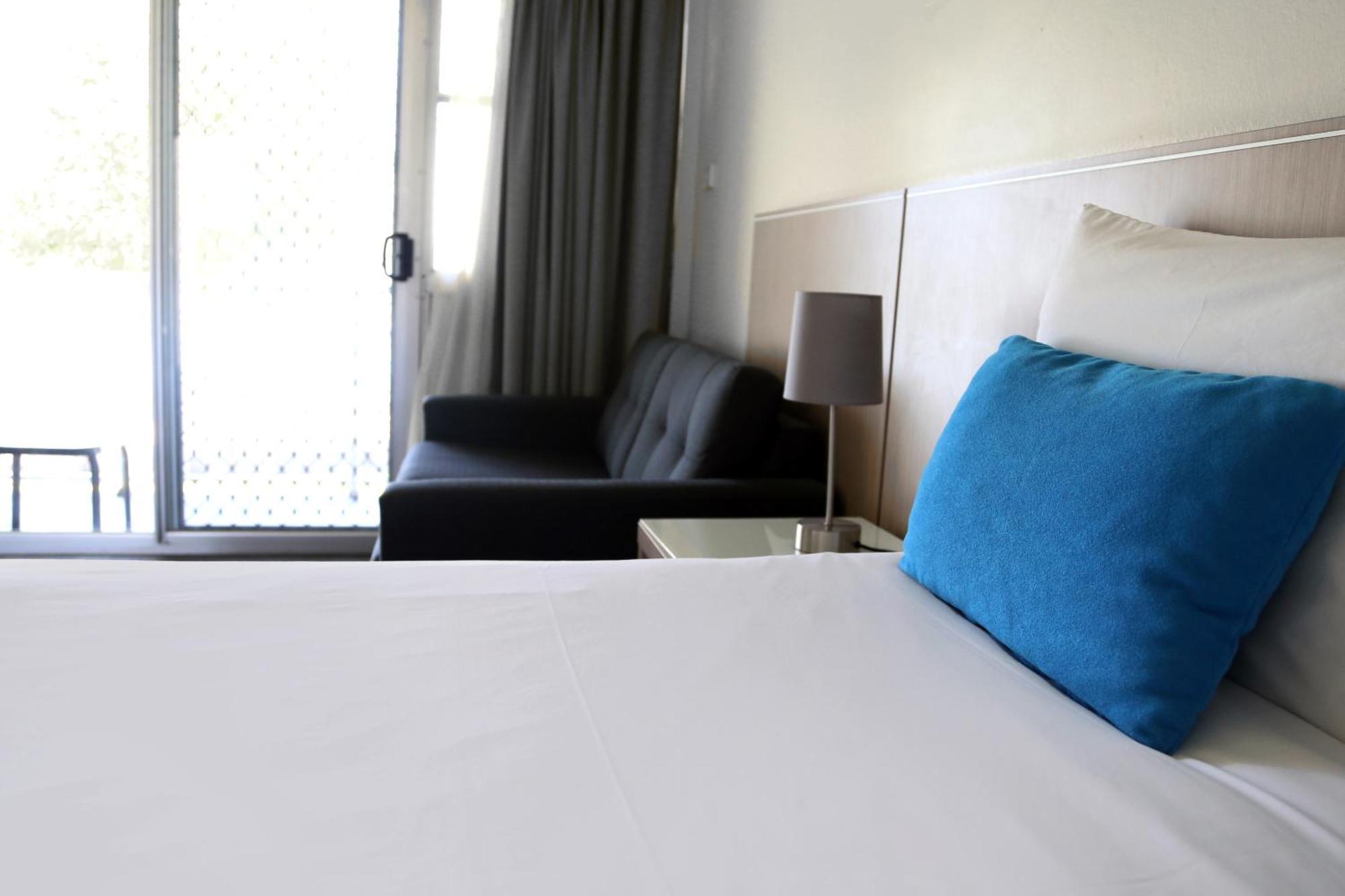 Zorba Waterfront Motel Batemans Bay Esterno foto