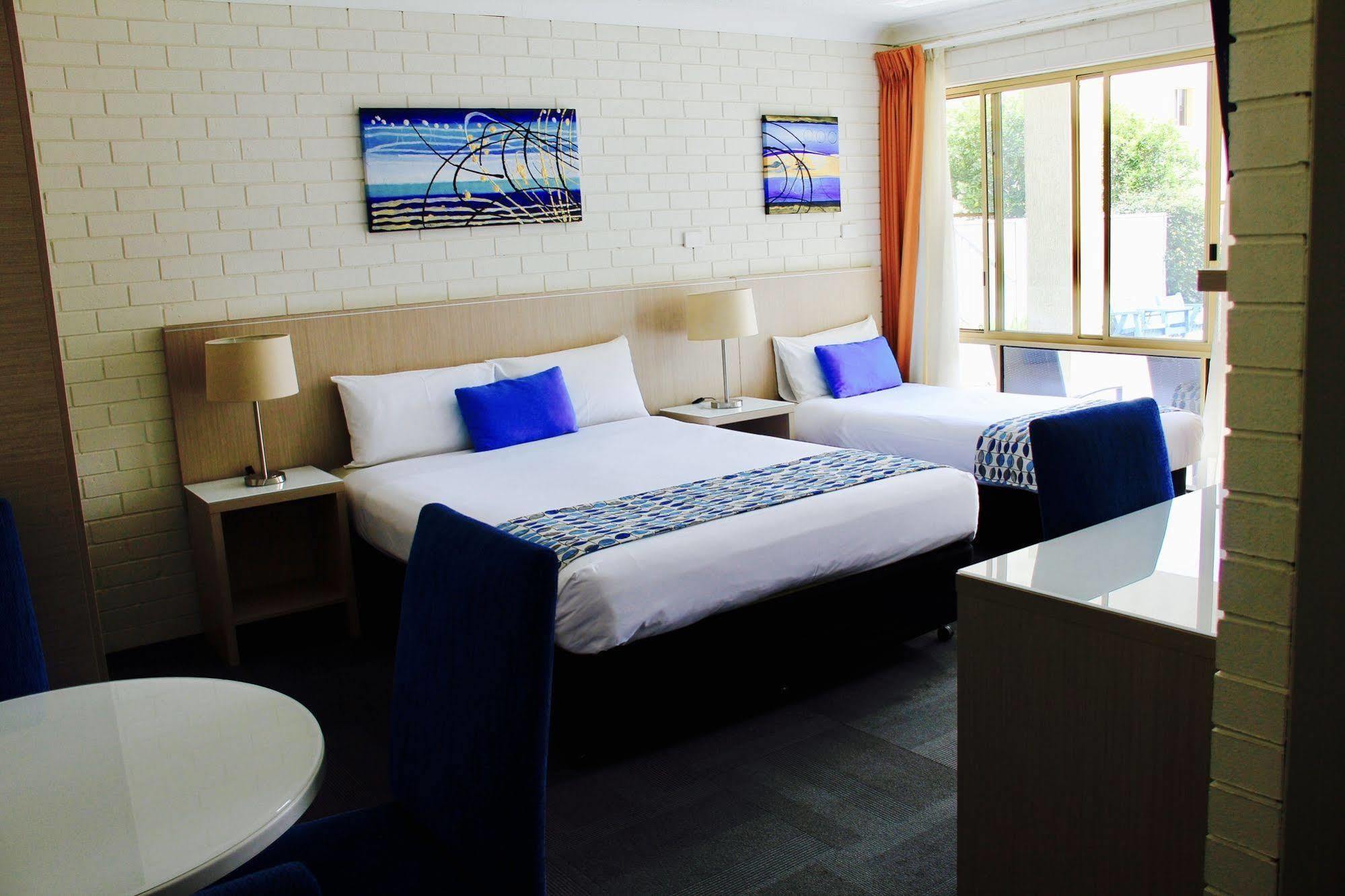 Zorba Waterfront Motel Batemans Bay Esterno foto