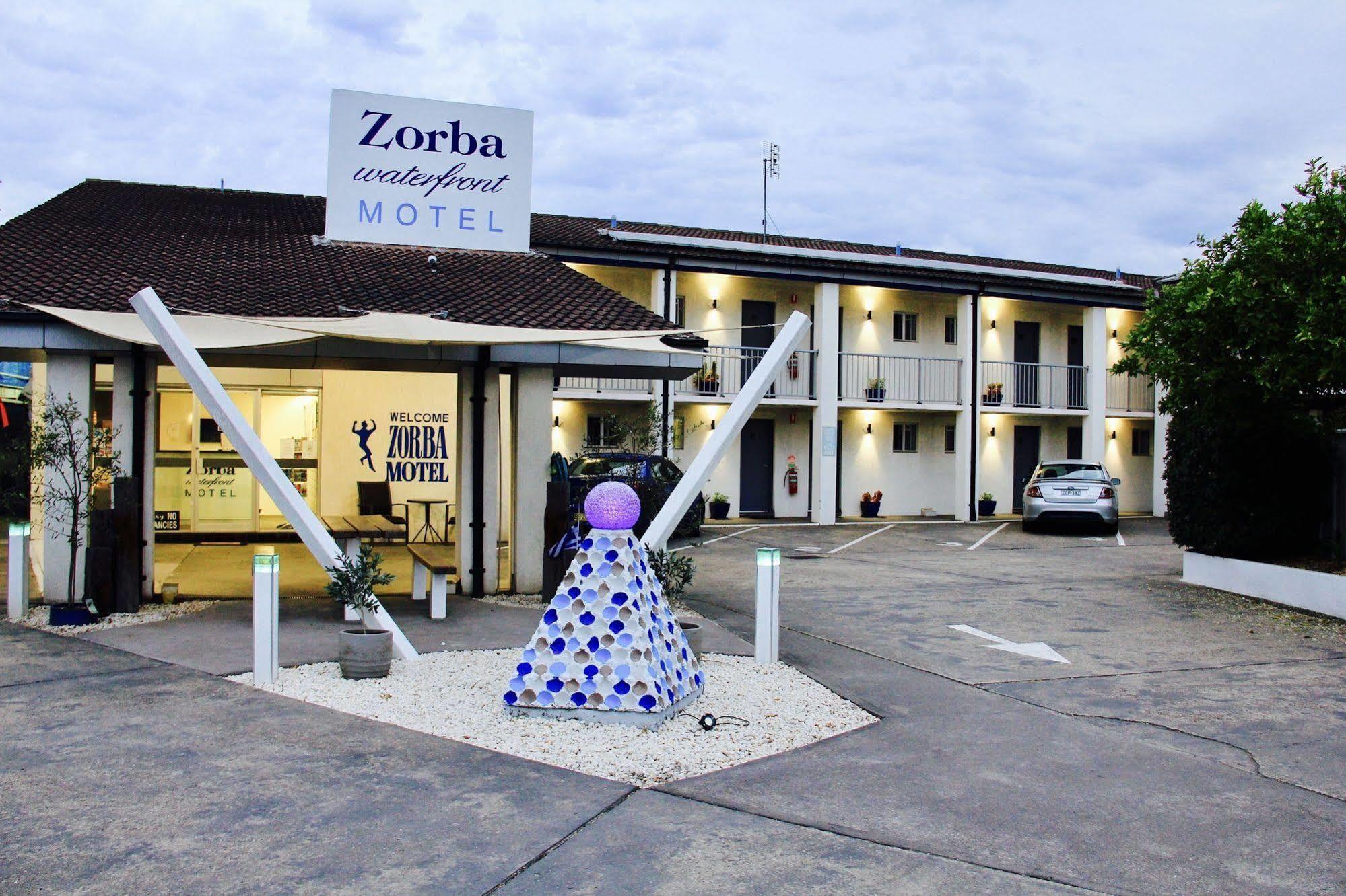 Zorba Waterfront Motel Batemans Bay Esterno foto