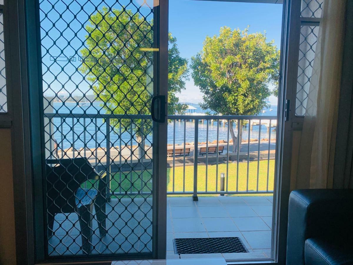 Zorba Waterfront Motel Batemans Bay Esterno foto